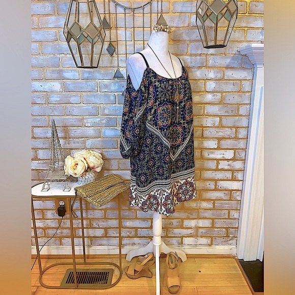 Bailey Blue Boho Print Cold Shoulder Sheath Dress, Women’s Size Small. - Picture 5 of 15